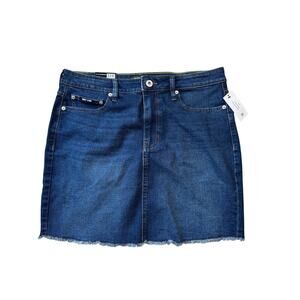 NWT - DKNY JEANS Mini Skirt, size Women's 12; Mid Rise; Denim/Jean Skirt